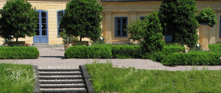 linnaeus-garden-in-uppsala-house-2